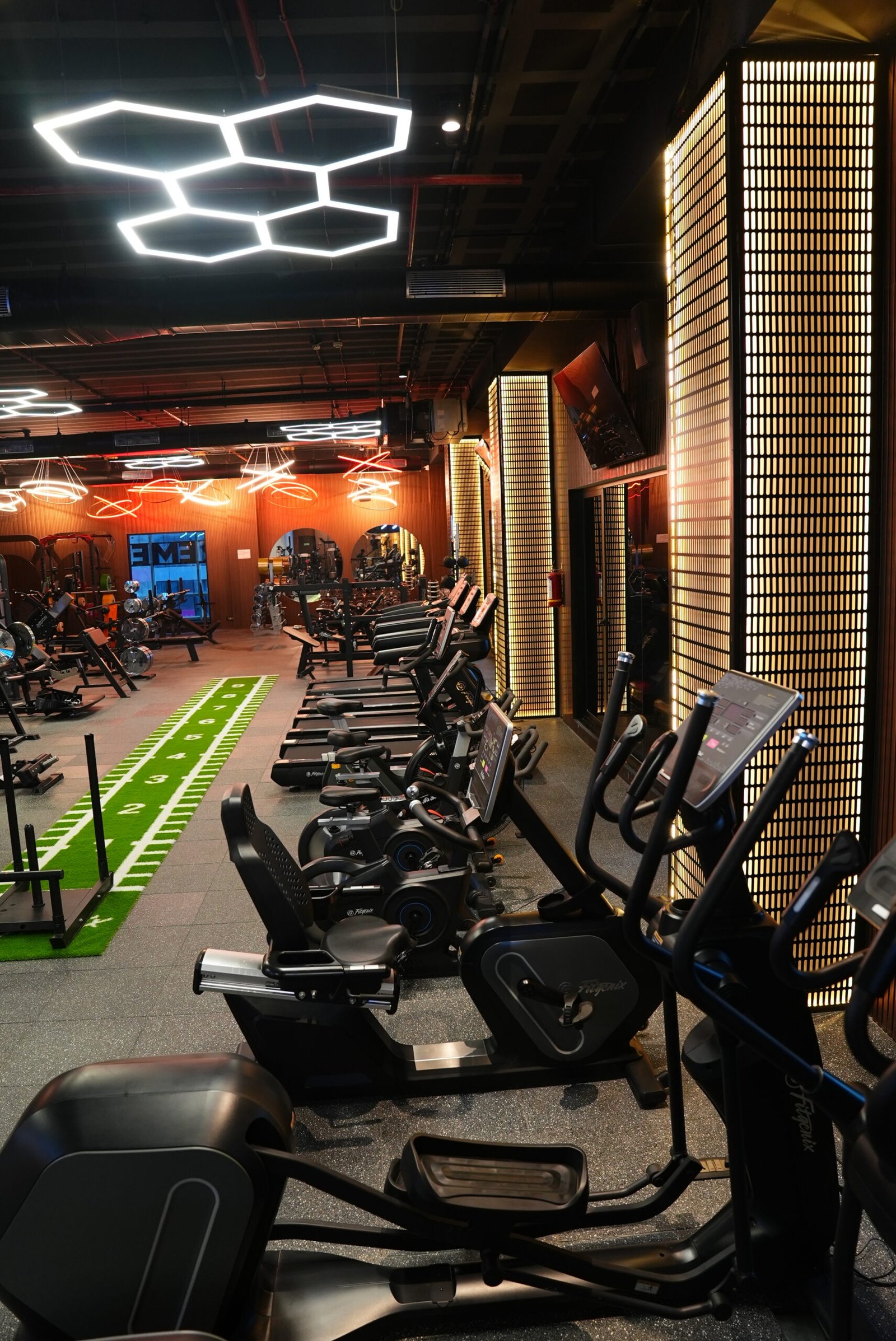 How to Prevent Gym Injuries: A Recovery-First Approach to Training